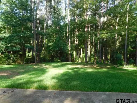 209 Maple, Gilmer, TX 75644 photo 16