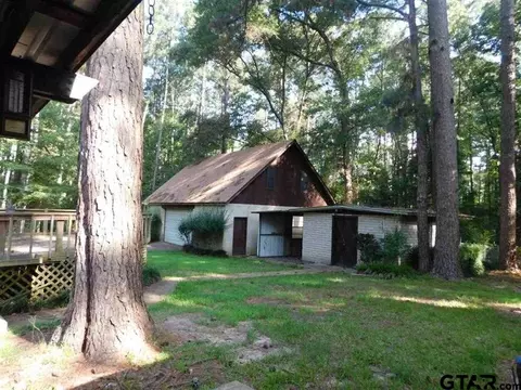 209 Maple, Gilmer, TX 75644 photo 14