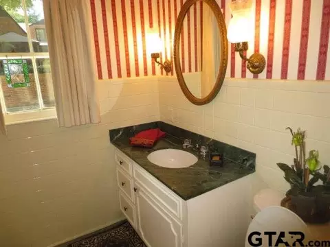 512 E Third, Tyler, TX 75701 photo 16