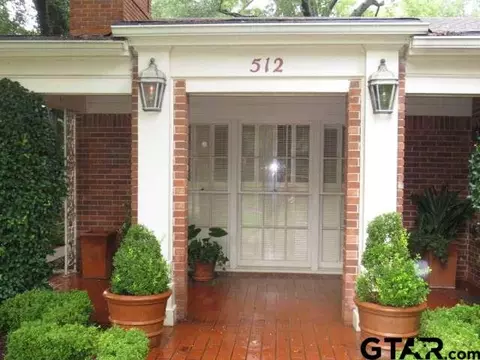 512 E Third, Tyler, TX 75701 photo 2