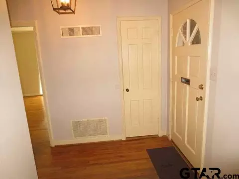 512 E Third, Tyler, TX 75701 photo 4