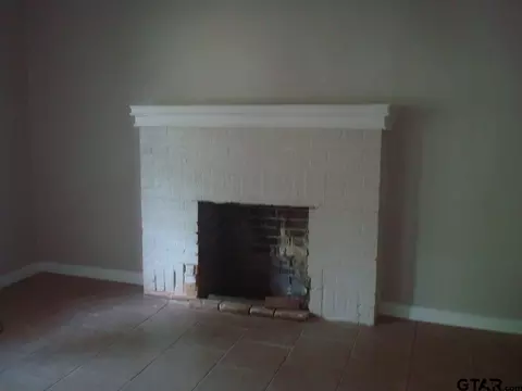 511 E 4 Th, Mount Pleasant, TX 75455 photo 3