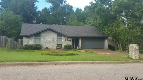 1209 Chad, Longview, TX 75604 photo 1