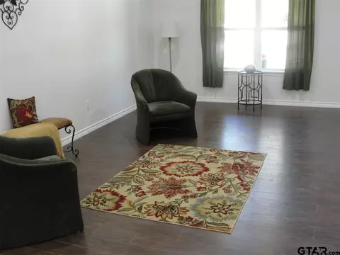 519 Colorado, Van, TX 75790 photo 8