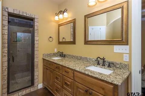 355 Rabbit Run Trl, Longview, TX 75603 photo 14