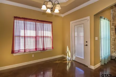 355 Rabbit Run Trl, Longview, TX 75603 photo 5