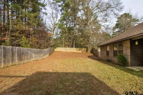 402 E Pirate St, Longview, TX 75604 photo 26