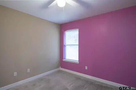 402 E Pirate St, Longview, TX 75604 photo 18
