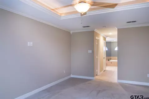 402 E Pirate St, Longview, TX 75604 photo 21