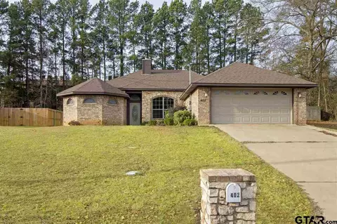 402 E Pirate St, Longview, TX 75604 photo 1