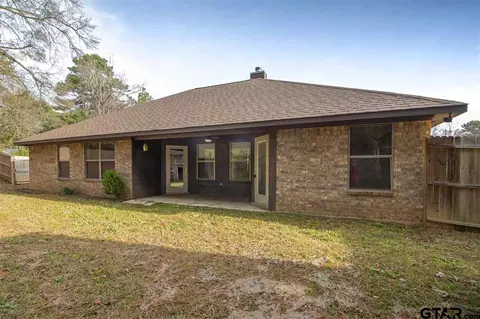402 E Pirate St, Longview, TX 75604 photo 25