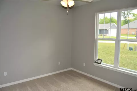 1744 Austin, Tyler, TX 75701 photo 15