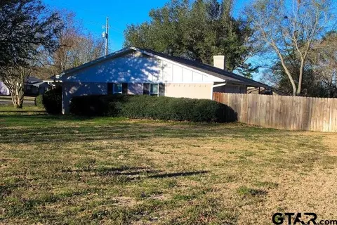 302 Hideaway Ln E, Hideaway, TX 75771 photo 8