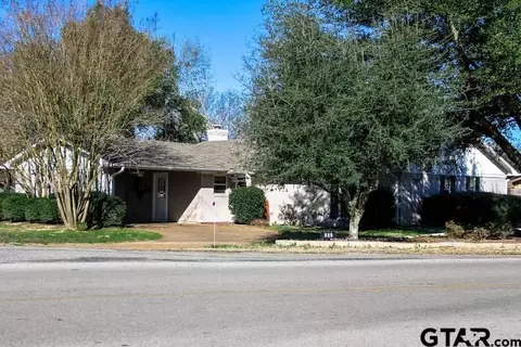 302 Hideaway Ln E, Hideaway, TX 75771 photo 2