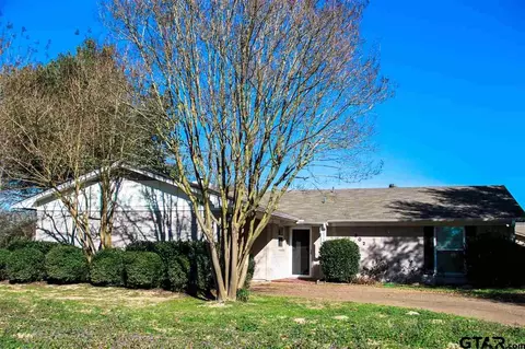 302 Hideaway Ln E, Hideaway, TX 75771 photo 1