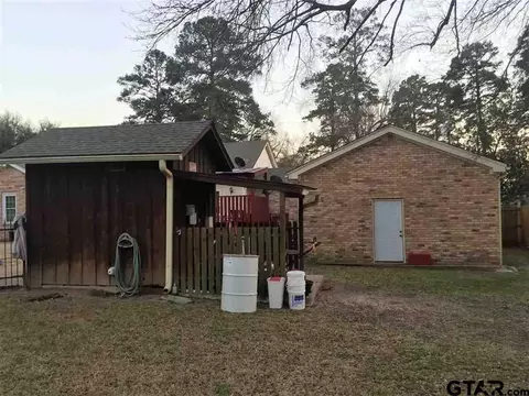 708 Pine St, Gilmer, TX 75644 photo 14