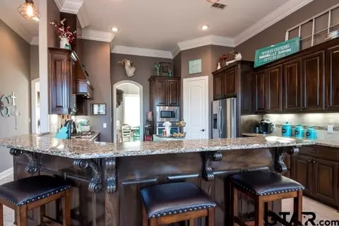 5002 Will Way, Longview, TX 75604 photo 11