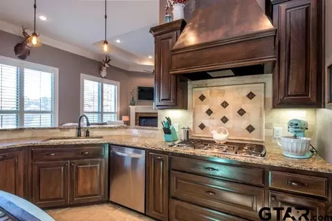 5002 Will Way, Longview, TX 75604 photo 13