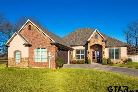 5002 Will Way, Longview, TX 75604 photo 2
