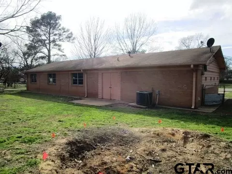 5562 Wayne Dr, Tyler, TX 75708 photo 2