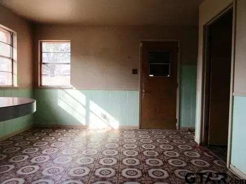 5562 Wayne Dr, Tyler, TX 75708 photo 5