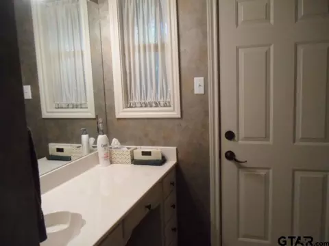 562 Hideaway Ln E, Hideaway, TX 75771 photo 15