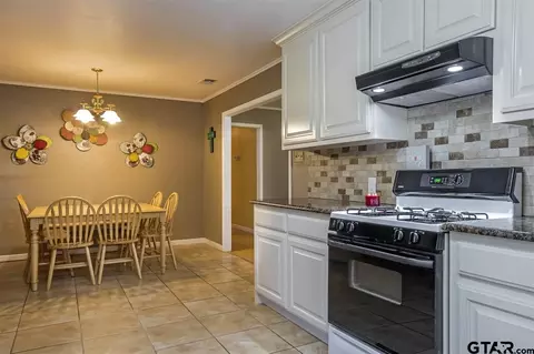 201 Ruby, Longview, TX 75604 photo 8
