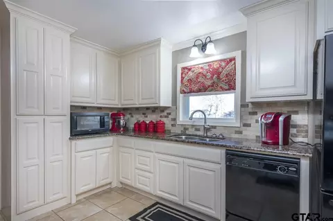 201 Ruby, Longview, TX 75604 photo 5