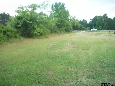455 Rust St, Avery, TX 75554 photo 13