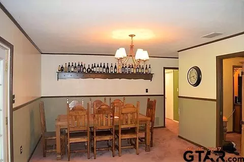 105 Mockingbird, Gilmer, TX 75645 photo 12