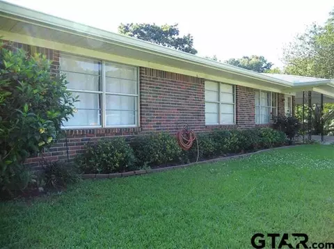 203 Mockingbird, Gilmer, TX 75644 photo 21
