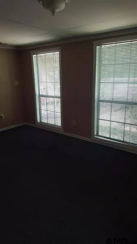 203 Kickapoo Trl, Henderson, TX 75652 photo 17