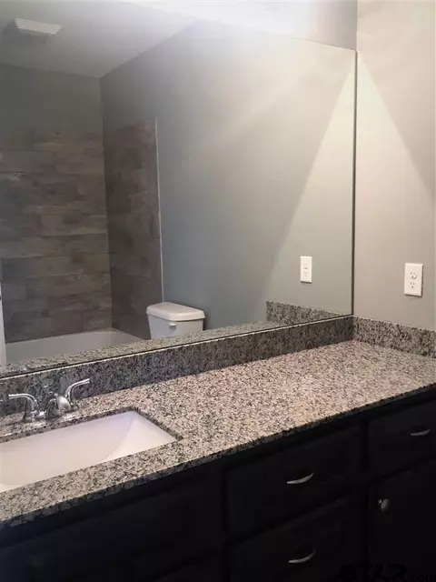 702 S Florey, Mount Pleasant, TX 75455 photo 14