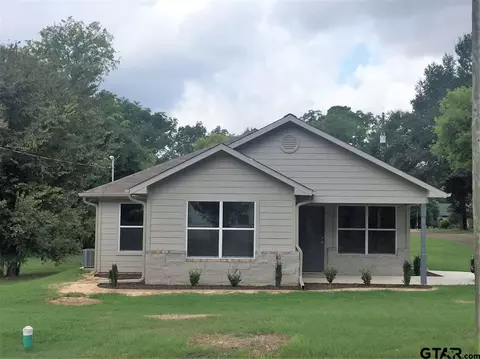 702 S Florey, Mount Pleasant, TX 75455 photo 1