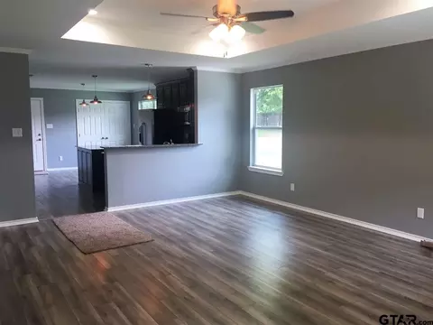 702 S Florey, Mount Pleasant, TX 75455 photo 6