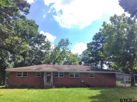 684 E Main, Van, TX 75790 photo 1