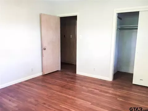 684 E Main, Van, TX 75790 photo 23