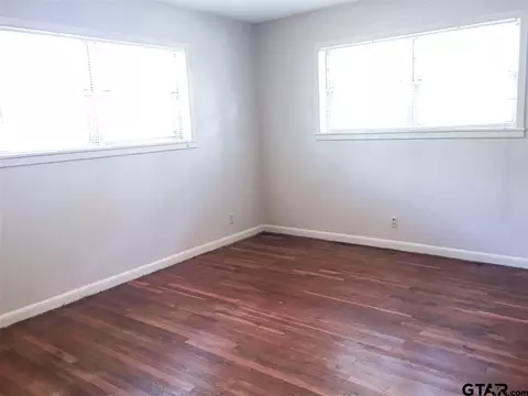 684 E Main, Van, TX 75790 photo 24