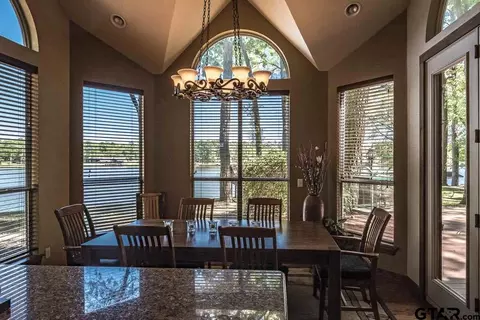 793 Eagle Point Dr E, Mount Vernon, TX 75457 photo 14