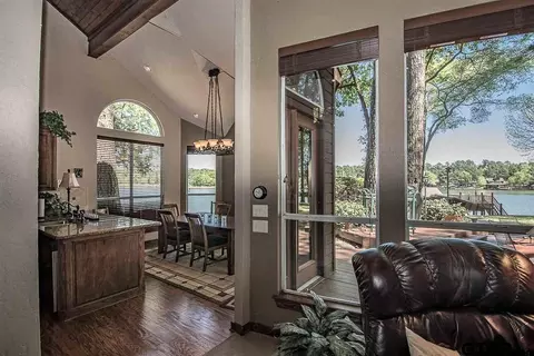 793 Eagle Point Dr E, Mount Vernon, TX 75457 photo 6