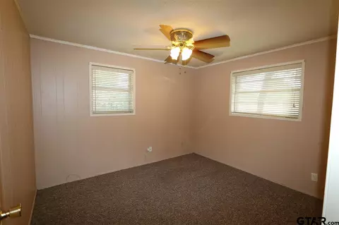 233 Hideaway Ln E, Hideaway, TX 75771 photo 17