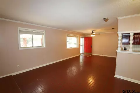 233 Hideaway Ln E, Hideaway, TX 75771 photo 7