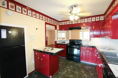 233 Hideaway Ln E, Hideaway, TX 75771 photo 9