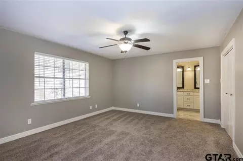 1612 Willowview St, Longview, TX 75604 photo 17
