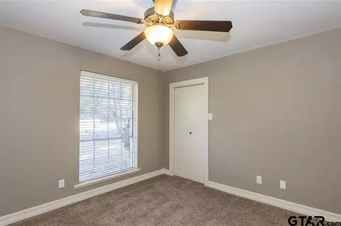 1612 Willowview St, Longview, TX 75604 photo 16