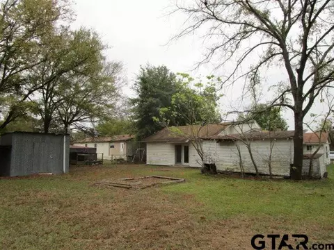705 E Quitman St, Alba, TX 75410 photo 3