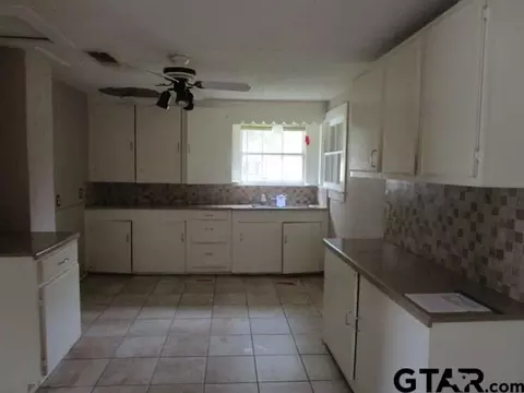 705 E Quitman St, Alba, TX 75410 photo 7