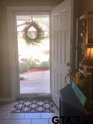3717 Mark Dr, Longview, TX 75604 photo 6
