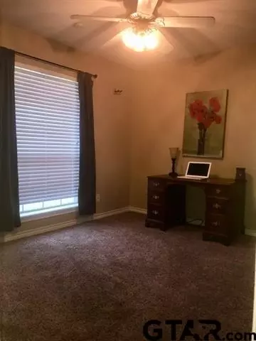 3717 Mark Dr, Longview, TX 75604 photo 16