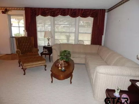 802 Park, Gilmer, TX 75644 photo 13
